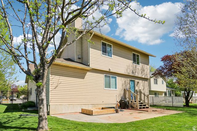 1107 W 450 S, Layton, UT 84041