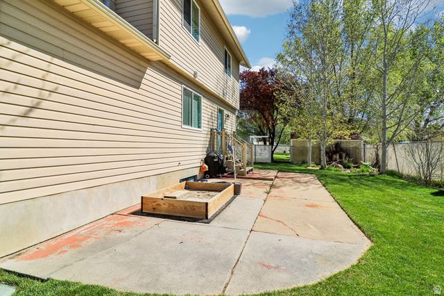 1107 W 450 S, Layton, UT 84041