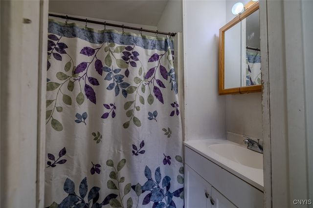 3006 State Route 31, Lenox, NY 13032