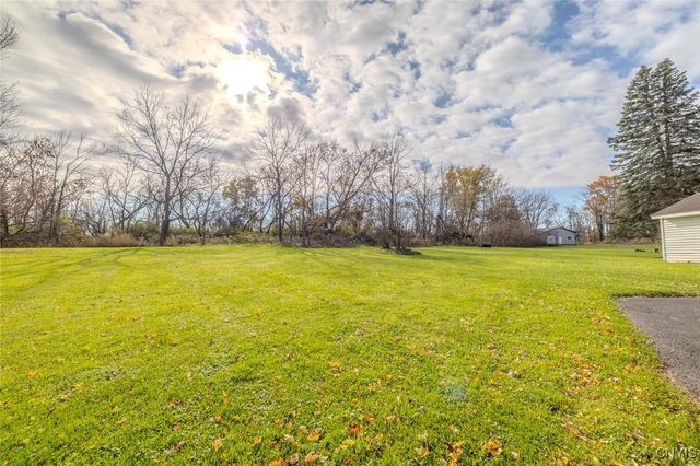 3006 State Route 31, Lenox, NY 13032