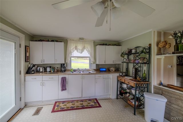 3006 State Route 31, Lenox, NY 13032