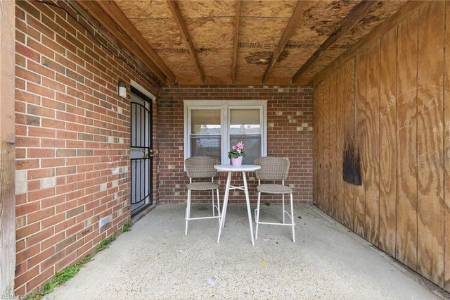 4061 Holly Cove DR, Chesapeake, VA 23321