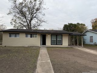 5502 Knoll Krest, San Antonio, TX 78242