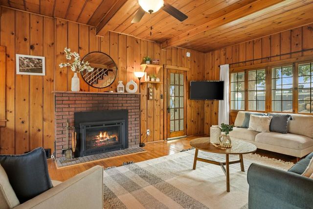 4503 Larson Street, Mcfarland, WI 53558