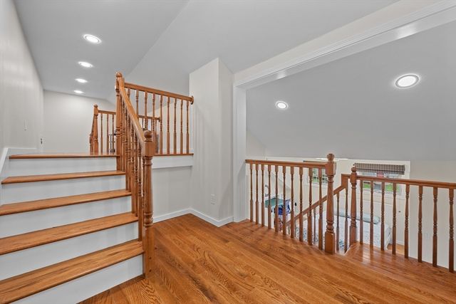 237 South St 6, Shrewsbury, MA 01545
