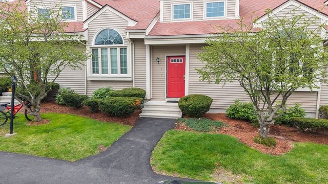 237 South St 6, Shrewsbury, MA 01545
