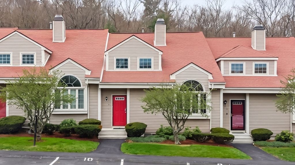 237 South St 6, Shrewsbury, MA 01545