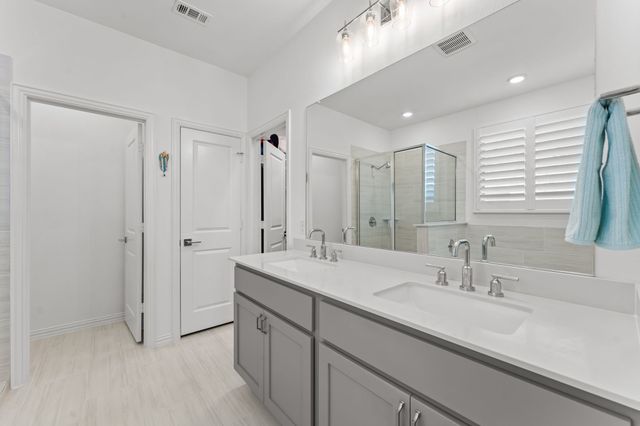 13529 Fergus Drive, Fort Worth, TX 76052