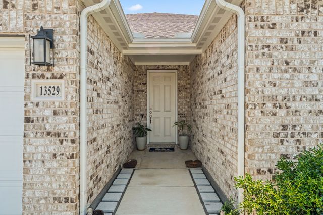 13529 Fergus Drive, Fort Worth, TX 76052