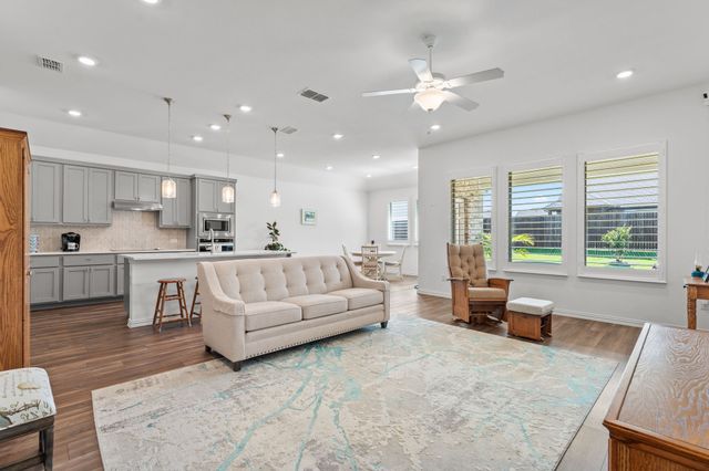 13529 Fergus Drive, Fort Worth, TX 76052