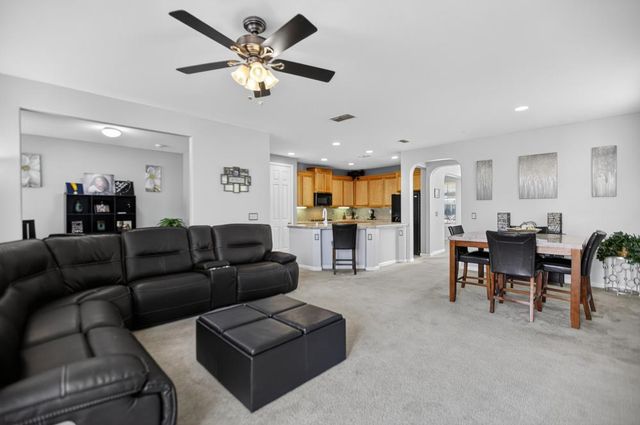 4805 Millner Way, Elk Grove, CA 95757