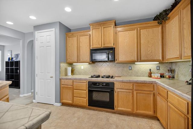 4805 Millner Way, Elk Grove, CA 95757