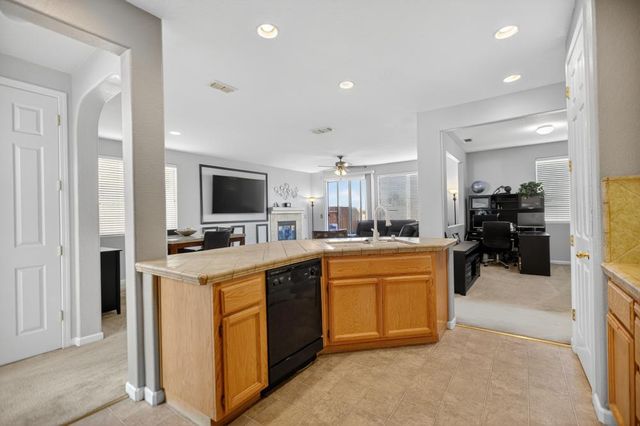 4805 Millner Way, Elk Grove, CA 95757