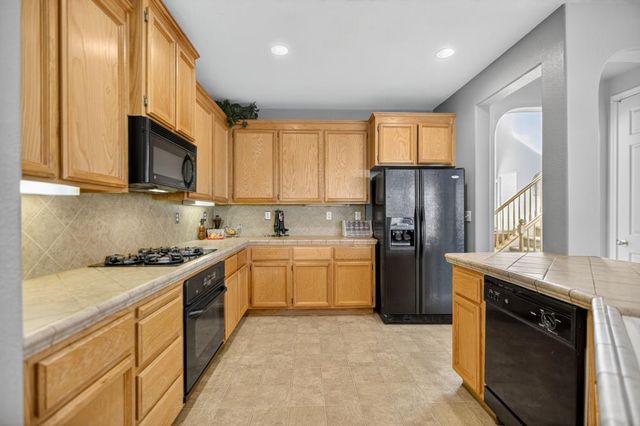 4805 Millner Way, Elk Grove, CA 95757