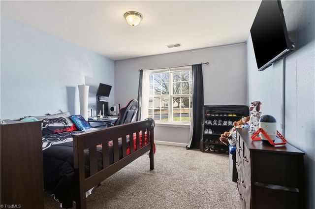 2165 Cliffvale Drive, High Point, NC 27262