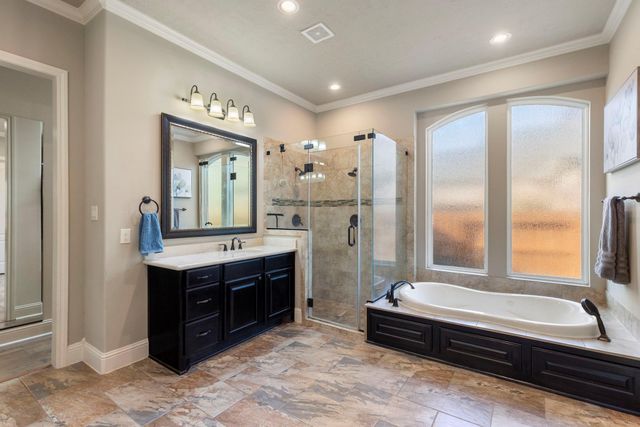 2123 Barton Woods Boulevard, Conroe, TX 77301