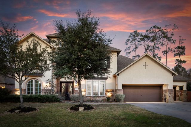 2123 Barton Woods Boulevard, Conroe, TX 77301