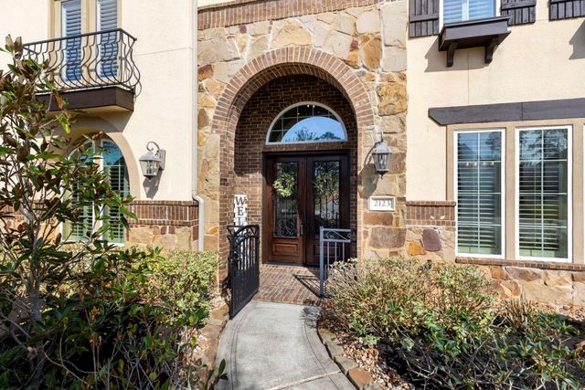 2123 Barton Woods Boulevard, Conroe, TX 77301