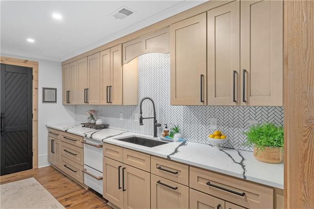 5429 Trentham Drive, Atlanta, GA 30338