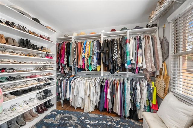 5429 Trentham Drive, Atlanta, GA 30338