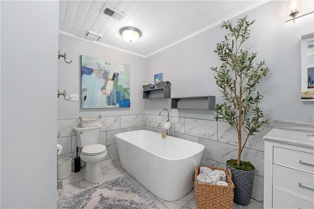 5429 Trentham Drive, Atlanta, GA 30338