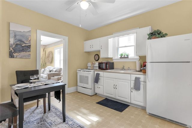 117 N Pierce Avenue, Lancaster, OH 43130