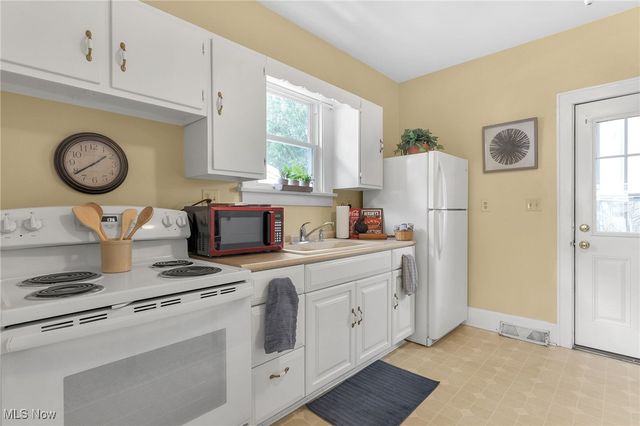 117 N Pierce Avenue, Lancaster, OH 43130