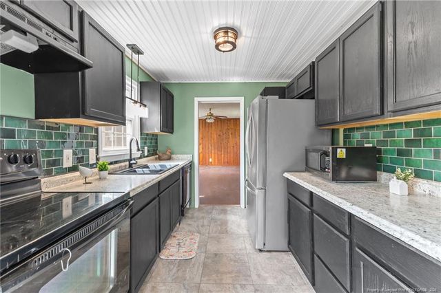 402 Faison Avenue, Fayetteville, NC 28304