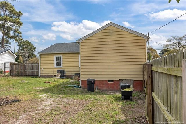 402 Faison Avenue, Fayetteville, NC 28304