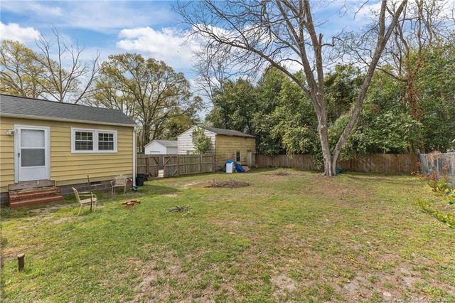 402 Faison Avenue, Fayetteville, NC 28304