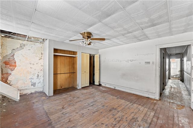 115 Hawkins Ave, Perry Hilltop, PA 15214