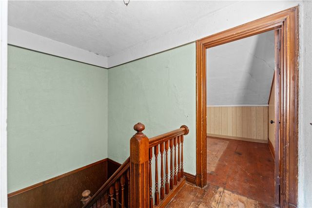 115 Hawkins Ave, Perry Hilltop, PA 15214