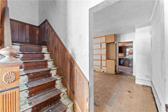 115 Hawkins Ave, Perry Hilltop, PA 15214