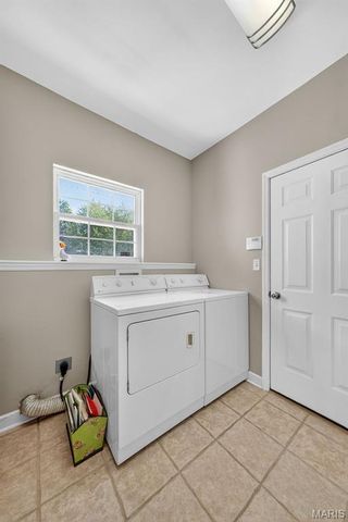 2 Wynnbrook Manor Drive, St Charles, MO 63301