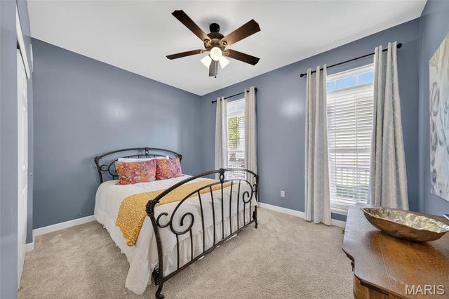 2 Wynnbrook Manor Drive, St Charles, MO 63301
