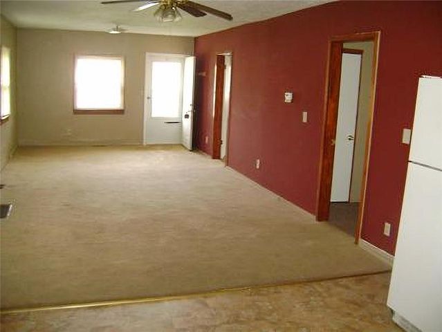 302 E Rose Street, Pittsburg, KS 66762