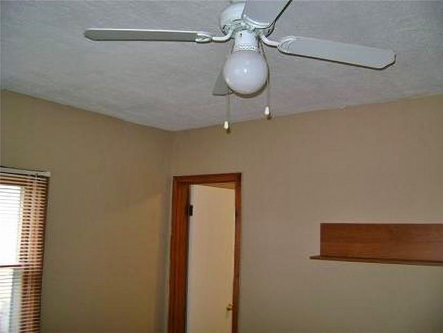 302 E Rose Street, Pittsburg, KS 66762