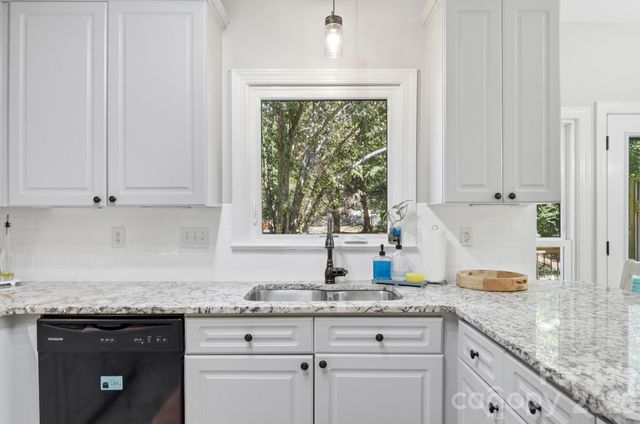 6912 Royce Court, Charlotte, NC 28277