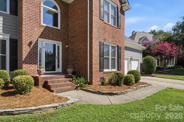6912 Royce Court, Charlotte, NC 28277