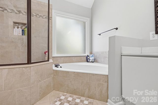 6912 Royce Court, Charlotte, NC 28277
