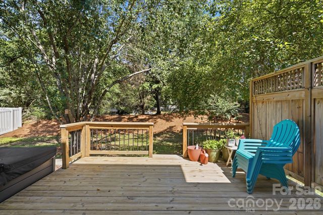6912 Royce Court, Charlotte, NC 28277