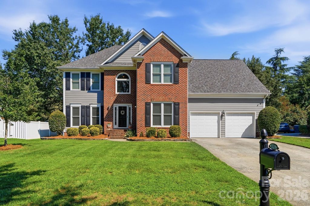 6912 Royce Court, Charlotte, NC 28277