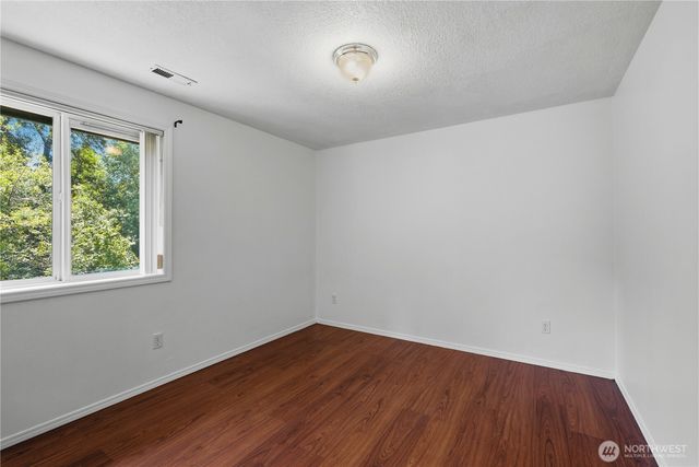 104 Cedar Falls Drive, Kelso, WA 98626