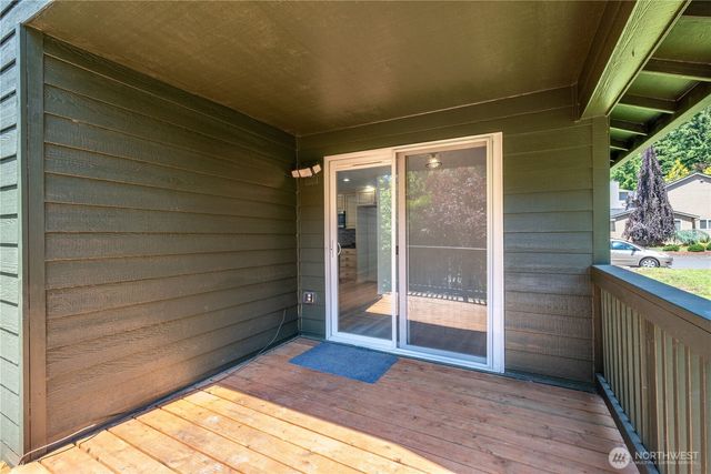 104 Cedar Falls Drive, Kelso, WA 98626
