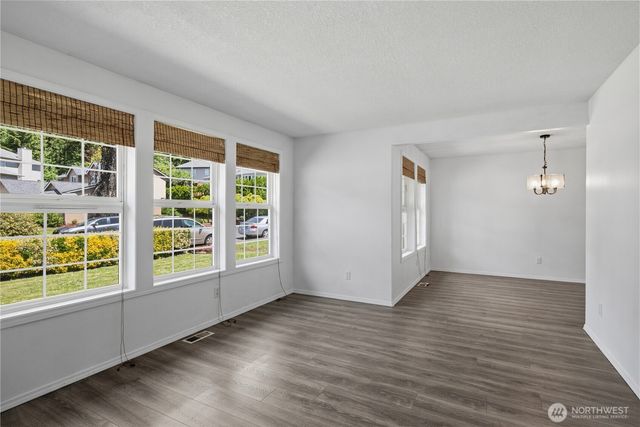 104 Cedar Falls Drive, Kelso, WA 98626