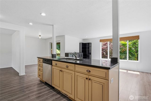 104 Cedar Falls Drive, Kelso, WA 98626
