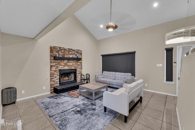 11968 Crown Royal Street, El Paso, TX 79936