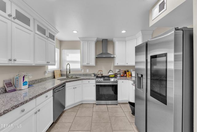 11968 Crown Royal Street, El Paso, TX 79936