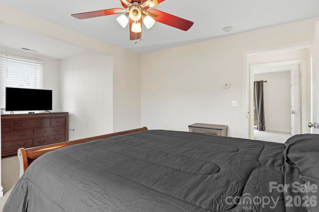 11 Roberts Drive, Swannanoa, NC 28778