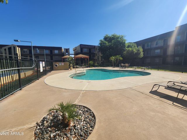 461 W HOLMES Avenue 350, Mesa, AZ 85210